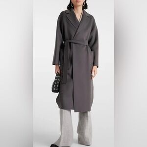 SMaxMara Elegant Gray Virgin Wool Long Coat in size 4